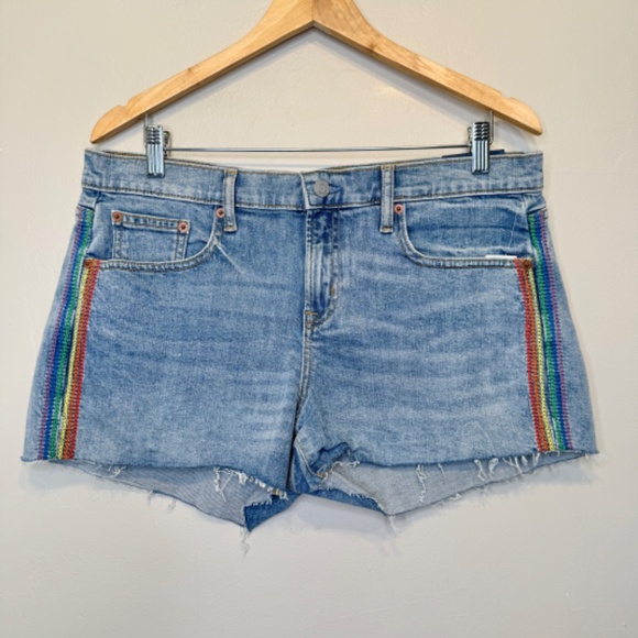 Gap | NWT Pride Embroidered Rainbow Mid Rise Stretch Denim Cut Off Jean Shorts - Picture 2 of 13
